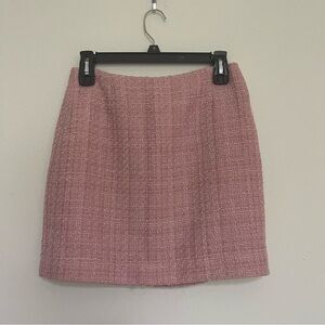 Size 2 Tahari Pink Tweed Skirt